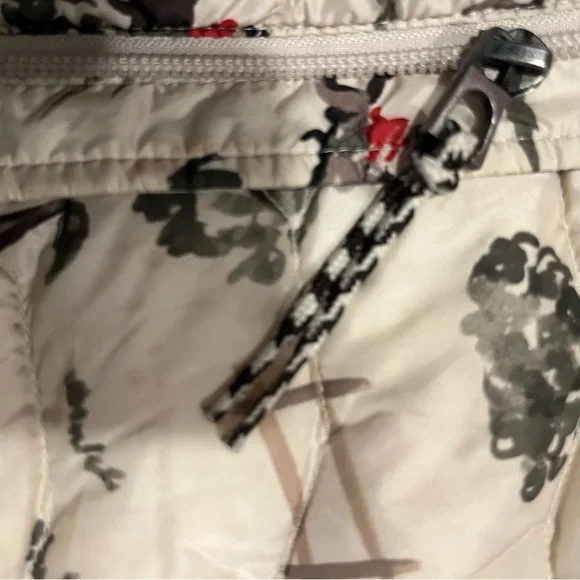 Ariat Ideal Down Vest – Equestrian Hunt Print - Picture 10 of 11